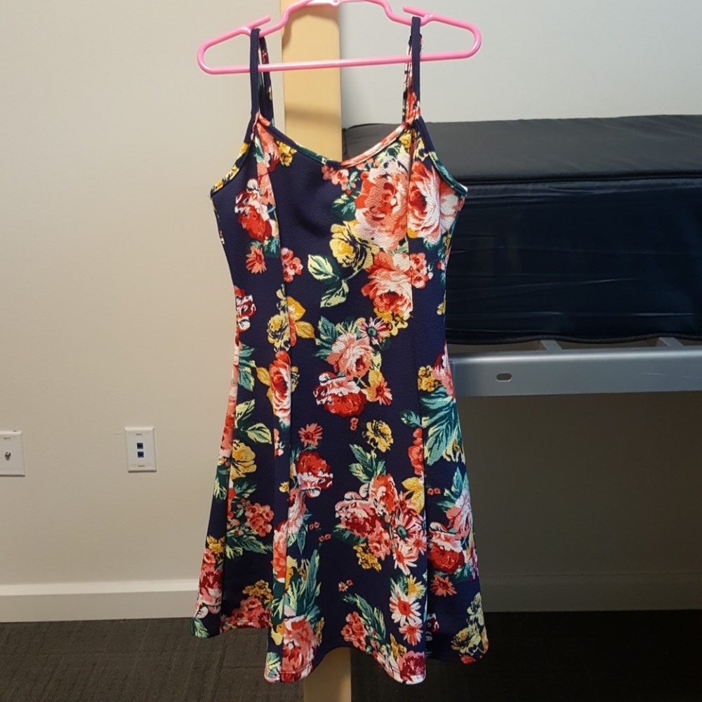 NWOT Floral Mini Dress